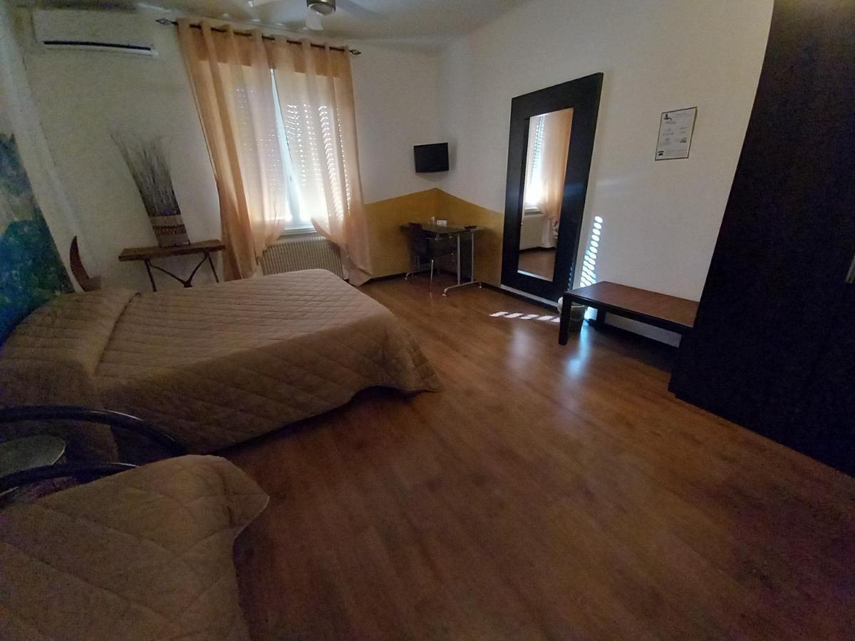 ترينتو Bed & Breakfast Al Nettuno المظهر الخارجي الصورة